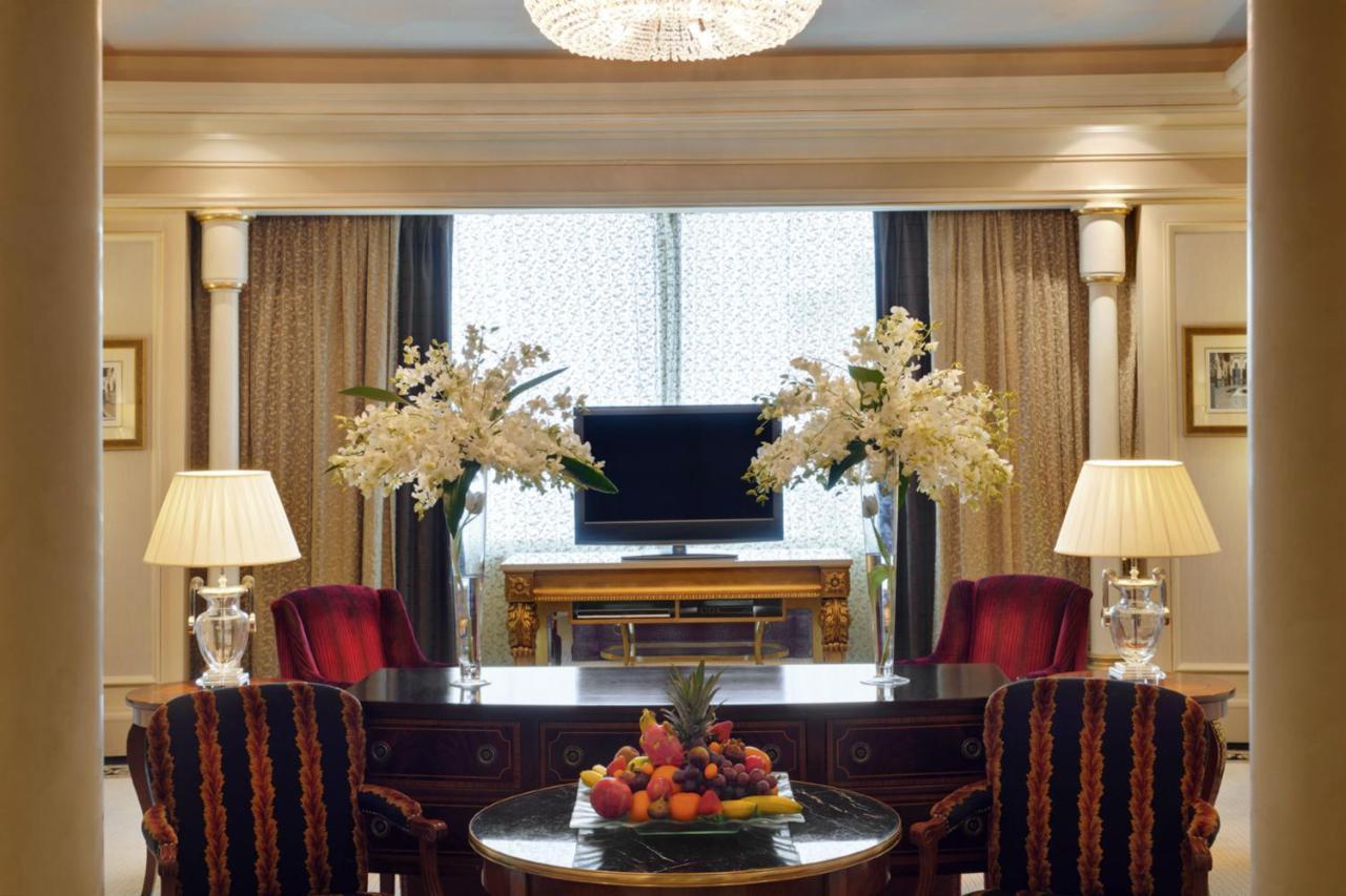 Moevenpick Hotel Al Khobar Exterior foto A living room at the Mandarin Oriental, Bangkok
