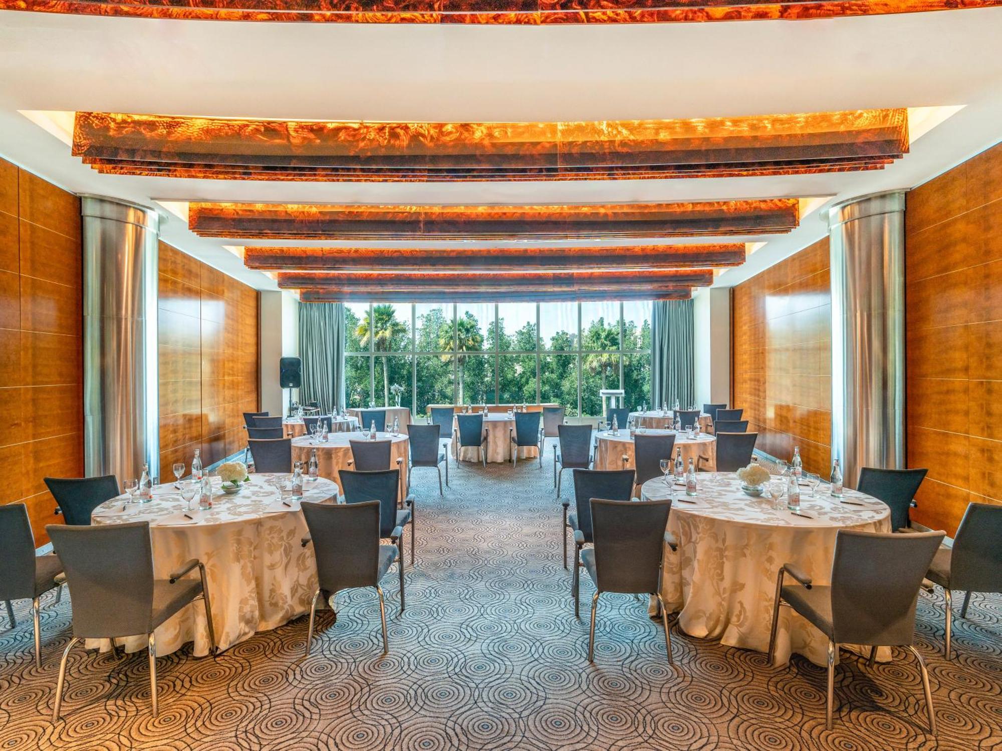 Moevenpick Hotel Al Khobar Exterior foto The Westin Hyderabad Hiranandani