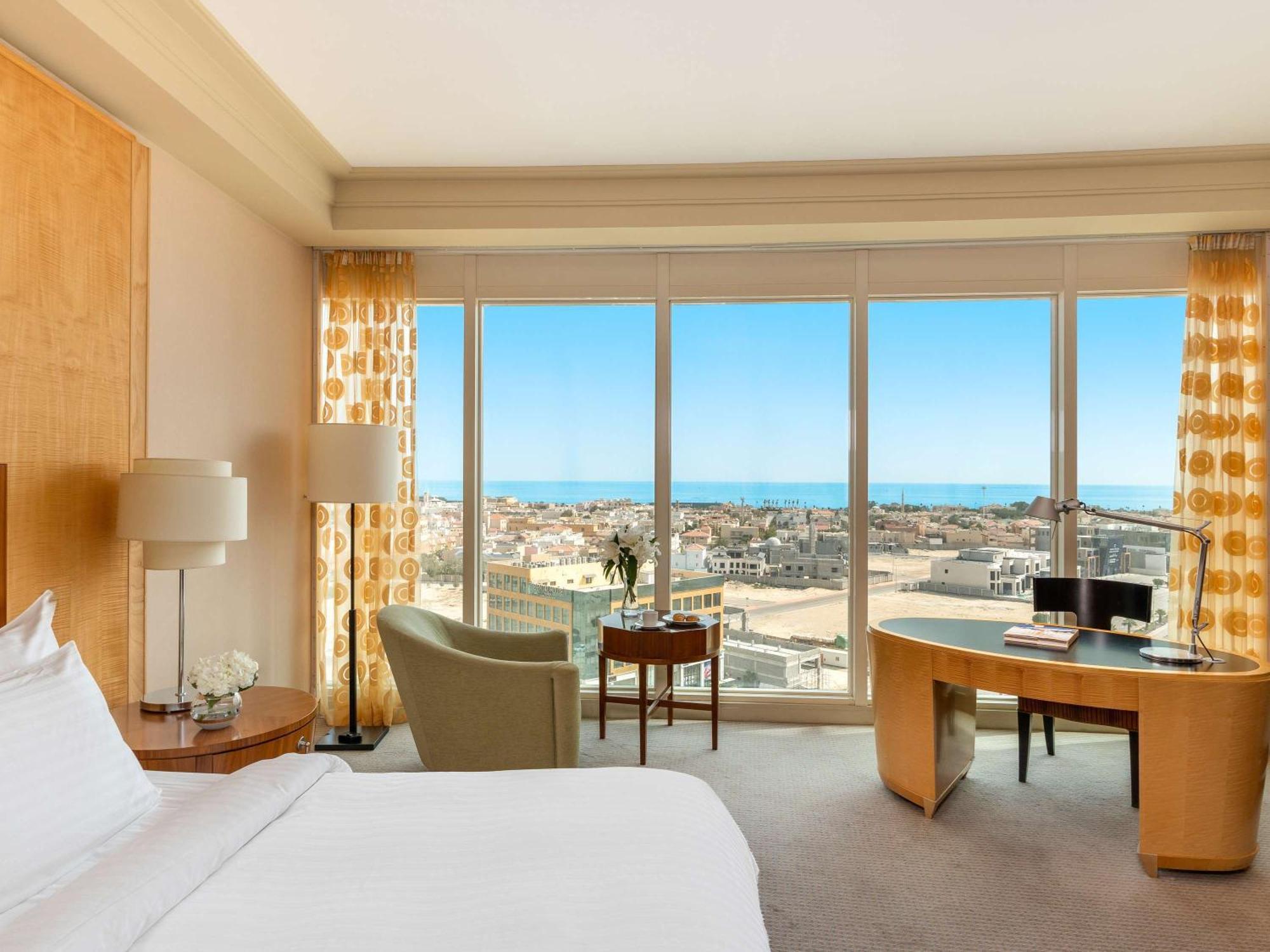 Moevenpick Hotel Al Khobar Exterior foto Deluxe Room